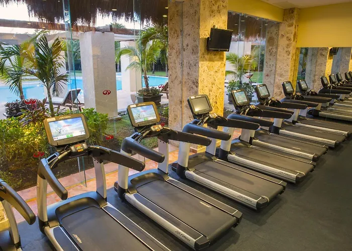 Resort Grand Palladium Colonial &