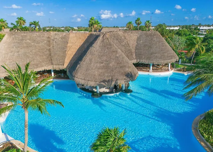 Grand Palladium Colonial &