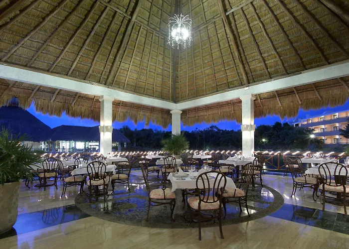 Grand Palladium Colonial & 5* Riviera Maya